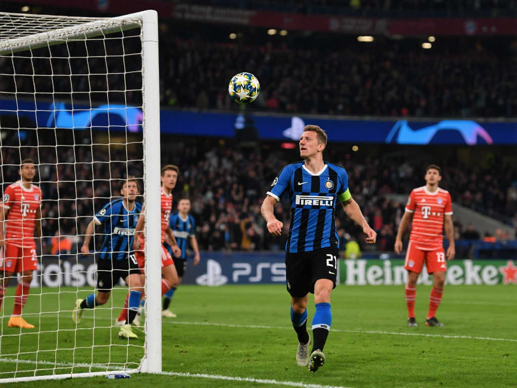 表现尤为出 表现尤为出