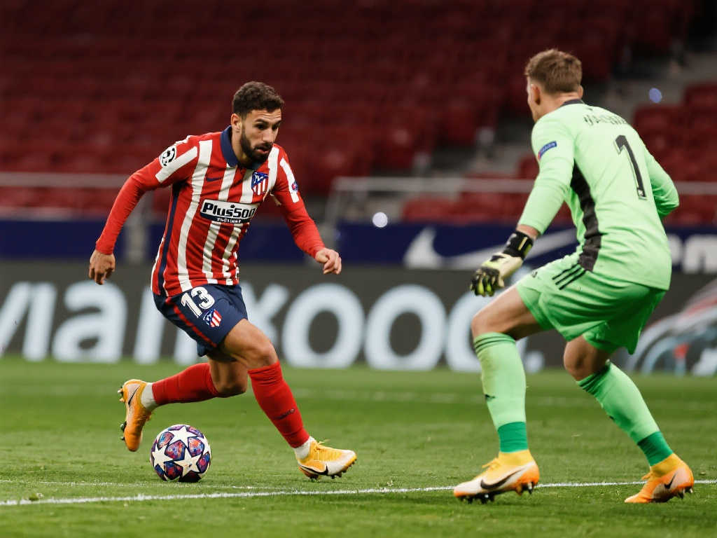 了球场周边 了球场周边